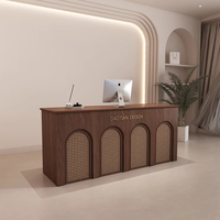 Bureau de réception en MDF au design classique moderne pour l'hôtel et l'hôpital Couleur et taille personnalisables