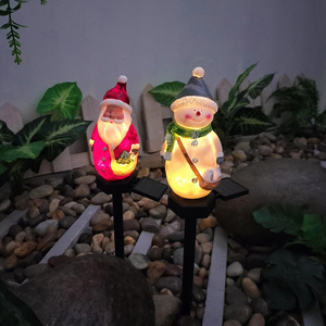Luces Solares de Jardín de Resina con Forma de Santa Claus y Muñeco de Nieve, Decoración de Patio Exterior con Energía Solar, Resistentes al Agua, Autoportantes - Product Image 1