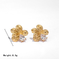 Anting-anting stud zircon tetesan air bunga romantis, perhiasan mewah terjangkau anti-korosi berlapis emas 18k dari baja tahan karat Myneck