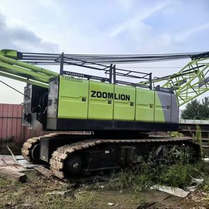Grúa sobre orugas Zoomlion 850 85t usada para construcción pesada - Product Image 1