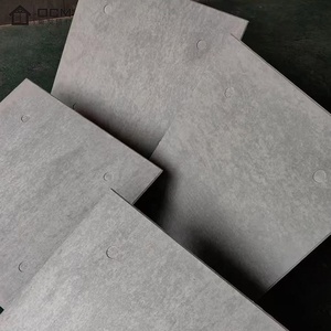 <span class=keywords><strong>Color</strong></span> a través de paneles de fachada de fibra de <span class=keywords><strong>cemento</strong></span>, cuerpo entero, hoja decorativa gris, característica de cepillo, textura de travertino, diseño arquitectónico - Product Image 1