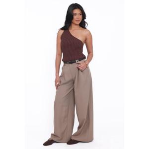 Pantalons simples pour femmes, conçus pour le confort au quotidien, offrant une coupe facile et un tissu doux, ajustement flexible pour toutes les saisons. - Product Image 3