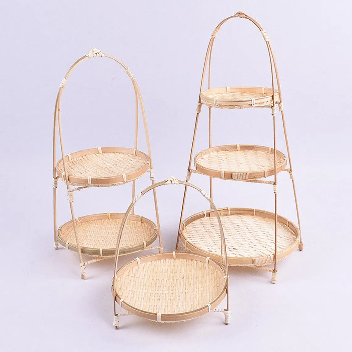 多層竹バスケット織りケーキトレイ手作り竹ラック結婚式の装飾のためのクリエイティブホルダーキッチンローリングトレイ