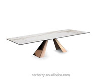 Table à manger moderne en marbre de luxe, pierre frittée, céramique dorée, Italie, 8 places