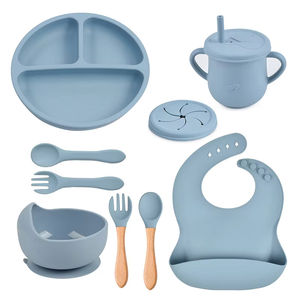 2025 Chegada Eco-friendly Não-Tóxico Silicone Baby Feeding Set Inclui Tigela Sucção Snack Cup Placa de Palha Bib Produtos - Product Image 1