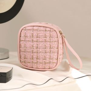 Multifunctional Plaid Tweed Cosmetic Bag Portable Outdoor Travel Makeup Organizer <b>Mini</b> <b>Lipstick</b> Storage Bag for Women Girls - Product Image 6