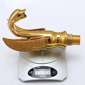 सोने का स्वैन बेसिन नल बाथरूम गर्म ठंडा पानी मिक्सर नल वॉश बेसिन नल के लिए लक्जरी तांबे के सोने के मिक्सर नल - Product Image 3