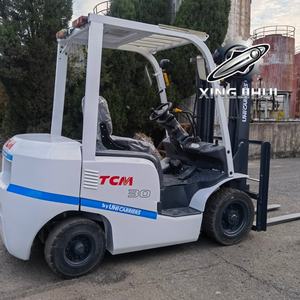 Montacargas TCM FD25T3C de 2.5 toneladas, montacargas usado de Japón, 2.5 toneladas, motor Isuzu C240, máquina usada, montacargas a gasolina, 4000MM 2500KG - Product Image 2