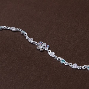 Trendy <b>Silver</b> Bracelet Fashion Jewelry Accessory with Stylish Design <b>for</b> Women <b>Men</b> and Gift Collection - Product Image 3