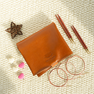Ensemble d'aiguilles circulaires interchangeables Premium Lotus Yarns SAHARA 5, 2,75-6,0 mm, pointes de 5 pouces, pour les tricoteuses professionnelles - Product Image 1