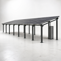 Abri solaire pour 8 voitures avec panneaux photovoltaïques et stockage, structure métallique galvanisée pour usage industriel