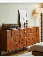 Meuble TV en bois massif de style français moderne sculpté avec tiroirs, taille et couleur personnalisables pour salon et entrée (rangement)