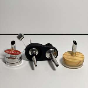 Logo-Becs gaufrés pour la distribution de liquide spécial - Product Image 2