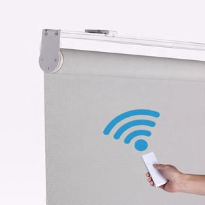 Stores roulants électriques, occultants 12V, pour <span class=keywords><strong>voiture</strong></span> de camping-car, roues de 38MM, livraison gratuite - Product Image 1