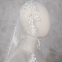 Décoration d'appliques en dentelle perlée de taille personnalisée pour les mariages Voile de mariage cathédrale intemporel pour les mariées