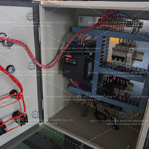 Dérouleur automatique de tôles métalliques à moteur électrique, dérouleur de bobines d'acier 5T pour machines de fabrication de carreaux - Product Image 6