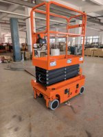 Mini-élévateur à ciseaux autopropulsé de 300 kg pour la location et la revente