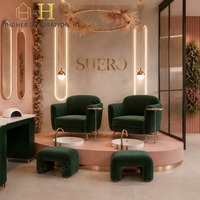 Équipement d'affichage pour salon de beauté OEM, vitrine en verre, panneau mural avec logo LED, taille et couleur personnalisées, service de conception 3D, vente en gros