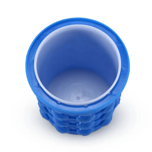 Thiết Kế Mới Nóng Bán TPE Xô Đá Đen Tối Giản Tặng ABS Xô, Làm Mát & Chủ Sở Hữu Rượu Vang Mát Xô Nhựa - Product Image 3