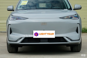 Phiên bản thám hiểm thiên hà E5 geely có vô lăng nhẹ và cảm giác phanh tuyến tính. - Product Image 6