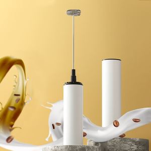 Mousseur à lait électrique automatique portatif rechargeable blanc, personnalisé en usine, pratique pour le café - Product Image 1