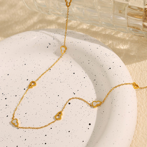 Collar de Aleación de Zinc con Forma de Corazón en Color Dorado para Regalo - Product Image 1