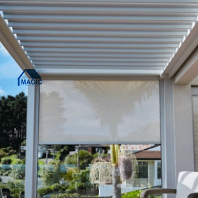 Pergola en aluminium avec revêtement en poudre personnalisé, avec couverture à lames motorisées <span class=keywords><strong>pour</strong></span> balcon, véranda et véranda - Design écologique - Product Image 4