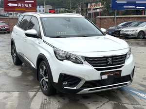 <span class=keywords><strong>Peugeot</strong></span> 5008 1.6THP Elite 2017, 7 places, habitacle modulaire, design unique, puissance turbo, prêt pour la famille et les voyages - Product Image 3