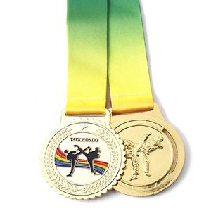 Fabricantes chinos de alta calidad profesional personalizado Metal maratón deportes Premio medallón fútbol trofeo medalla de oro - Product Image 5