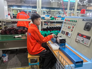 2024 vente en gros 24V DC Mini <span class=keywords><strong>booster</strong></span> pompe de refroidisseur d'eau utilisée pour le réservoir de poissons à <span class=keywords><strong>vendre</strong></span> en stock - Product Image 4