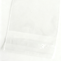 Sac OPP transparent auto-adhésif avec trou de suspension, logo personnalisé imprimé en sérigraphie, emballage durable pour chaussettes, taille et épaisseur personnalisées
