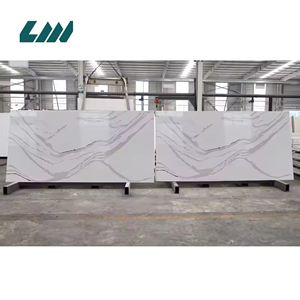 Tấm đá thạch anh giả Calacatta trắng bóng mài, bề mặt đá Silica 0, dùng làm vật liệu trang trí cho dự án xây dựng - Product Image 2