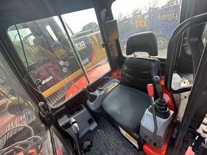 Miniexcavadora usada japonesa Kubota U40, excavadora sobre orugas usada, de 4 toneladas Kubota miniexcavadora, disponible para la venta en el almacén - Product Image 4