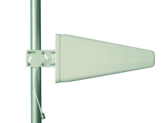 698-3800MHz 11dbi Broadband Outdoor Directional Log Periodic Antenna, High Gain Stable Signal for 5G 4G DAS Communication System