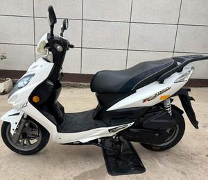 <span class=keywords><strong>Scooter</strong></span> à essence <span class=keywords><strong>Suzuki</strong></span> 4 temps 150 cm³ monocylindre refroidi par air, réservoir de carburant de 5 L, frein à disque, tout-terrain, vitesse maximale > 80 km/h, 124,6 ml - Product Image 1