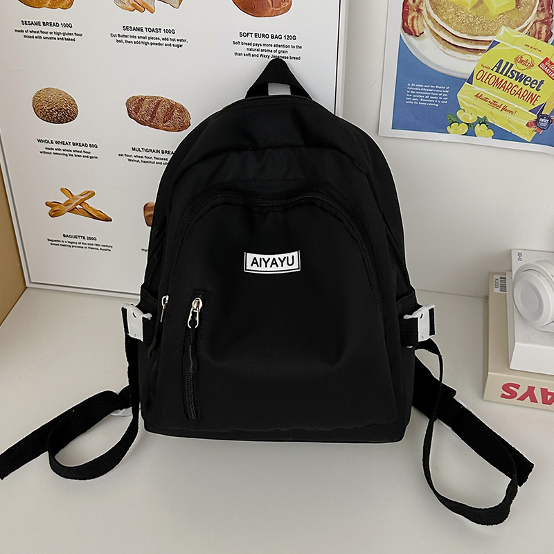 Black without pendant