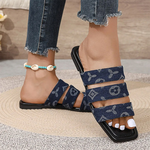 Vente en gros directe d'usine : Bottes plates de cowgirl pour femmes, design antidérapant, imperméables, en cuir véritable - Product Image 6