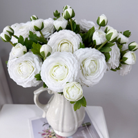 Fleurs artificielles réalistes au toucher naturel de type Ranunculus pour la décoration intérieure et les arrangements floraux de mariage, vente en gros