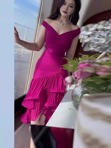 Vestido de Verano 2026, Nuevo Estilo Europeo para Mujer, Estilo Dulce, Color Sólido, Sin Mangas - Product Image 4