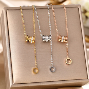 أزياء الفولاذ المقاوم للصدأ والمجوهرات التيتانيوم الصلب قلادة المرأة مصنع فراشة بيع بالجملة رخيصة قلادة المختنق - Product Image 3