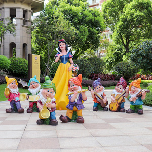 Adorno de patio de jardín al aire libre respetuoso con el medio ambiente Snow White Seven Dwarfs Prince modelo resina para centro comercial de jardín de infantes - Product Image 3