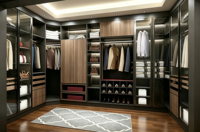 Projet de rénovation intérieure : Armoire sur mesure, vitrine moderne en verre avec éclairage d'ambiance LED pour condo et appartement