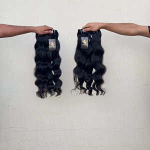 Paquetes de cabello ondulado de templo indio natural a granel, vendedores de cabello sin procesar de templo crudo, proveedores de cabello virgen crudo en India - Product Image 2