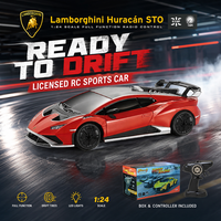 Coche de Carreras a Control Remoto Lamborghini Escala 1:24, Estilo Oficial del Equipo, Set Multipack, Estuche Exclusivo, Juguete Electrónico con Luces LED para Niños