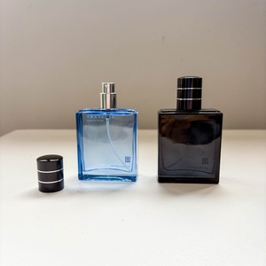 En Stock, Entrega en 3-7 Días, Perfume de Marca en Botella Cuadrada Azul de 50ml, Spray de Perfume de Larga Duración, Aroma Amaderado para Hombre, Perfume Duradero - Product Image 6