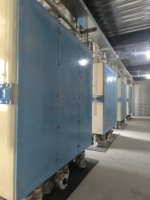 Machine de mouture de farine de maïs multifonctionnelle automatique avec système de broyage et d'emballage haute capacité, entraînée par moteur et contrôlée par PLC