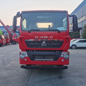 Vehículo de Transporte y Elevación Sinotruck 4*2 Equipado con Grúa Montada en Camión de 12 Toneladas para Elevación Mecánica - Product Image 2