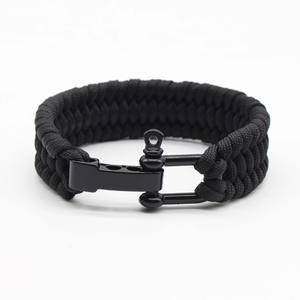 Pulsera táctica Paracord para supervivencia Conexión de grillete tipo U de acero inoxidable para Camping y senderismo Aventura - Product Image 2