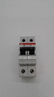 Nouveau et original IEC 9472 5262 C16 double, en stock dans l'entrepôt