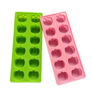 Moldes de Silicona de Grado Alimenticio con Forma de Calabaza, 3 Piezas, 12 Cavidades, para Hornear Dulces, Chocolate y Pasteles para Halloween - Product Image 2